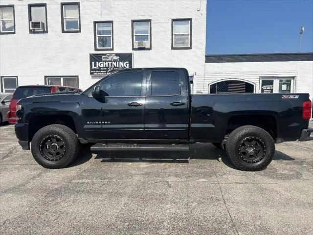 2017 Chevrolet Silverado 1500 2LT for sale in Springfield, IL