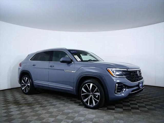2026 Volkswagen Atlas Cross Sport SEL Premium R-Line for sale in St. Cloud, MN