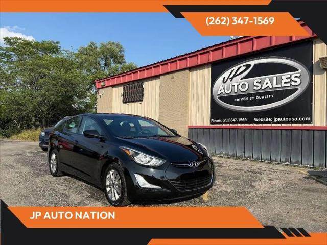 2014 Hyundai Elantra SE for sale in Waukesha, WI