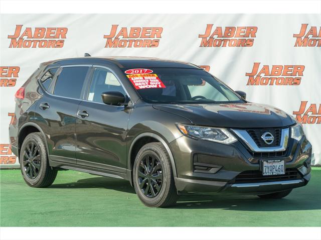 2017 Nissan Rogue S for sale in Reedley, CA