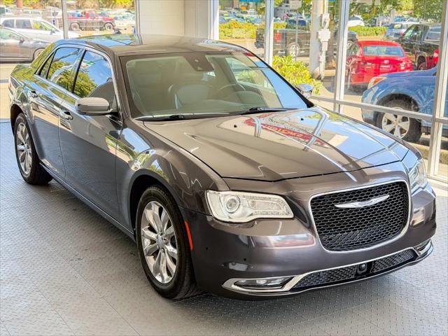 2018 Chrysler 300 Limited AWD for sale in Shoreline, WA