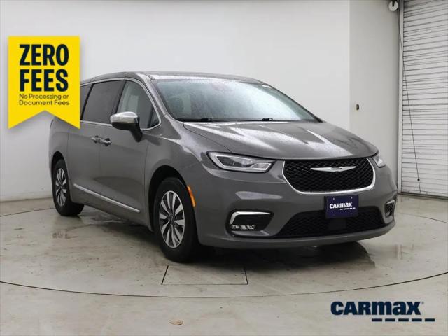 2023 Chrysler Pacifica Hybrid Limited for sale in Hartford, CT