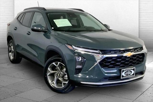2025 Chevrolet Trax FWD LT for sale in Kansas City, MO