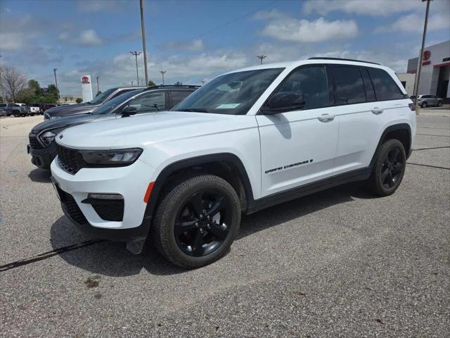 2024 Jeep Grand Cherokee Limited 4x4 for sale in Mason City, IA