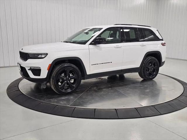 2024 Jeep Grand Cherokee Limited 4x4 for sale in Mason City, IA