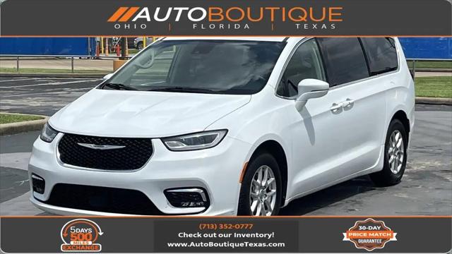 2022 Chrysler Pacifica Touring L for sale in Alvin, TX