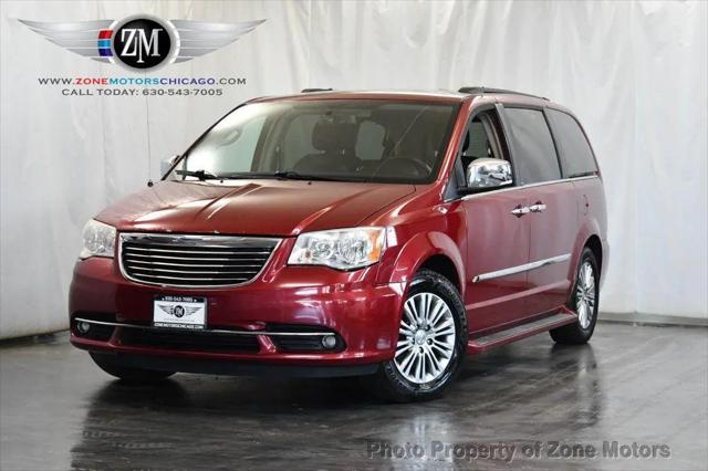 2013 Chrysler Town & Country Touring-L for sale in Addison, IL
