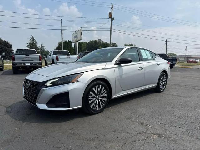 2025 Nissan Altima SV FWD for sale in London, OH