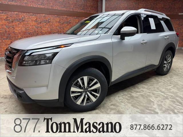 2025 Nissan Pathfinder SL 4WD for sale in Reading, PA