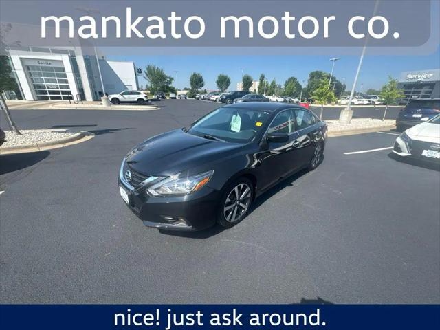 2017 Nissan Altima 2.5 SR for sale in Mankato, MN