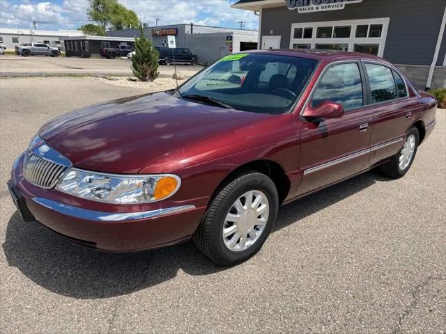 2001 Lincoln Continental Base 4dr Sedan for sale in Kenosha, WI