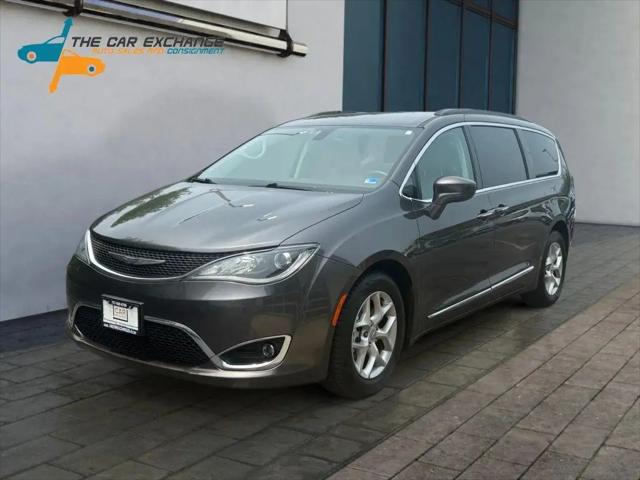 2017 Chrysler Pacifica Touring-L for sale in Virginia Beach, VA