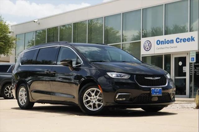 2022 Chrysler Pacifica Touring L for sale in Austin, TX