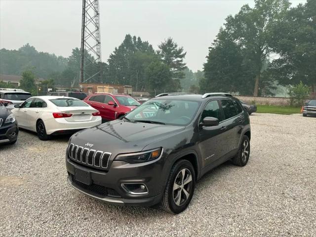 2019 Jeep Cherokee Limited 4x4 for sale in Hartville, OH