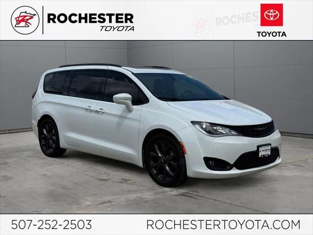 2018 Chrysler Pacifica Touring L Plus for sale in Rochester, MN