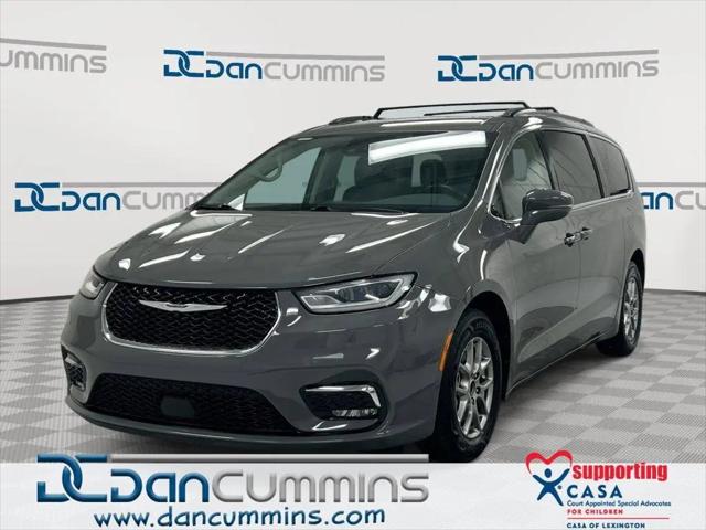 2021 Chrysler Pacifica Touring for sale in Paris, KY