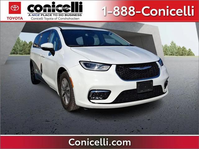 2023 Chrysler Pacifica Hybrid Touring L for sale in Conshohocken, PA
