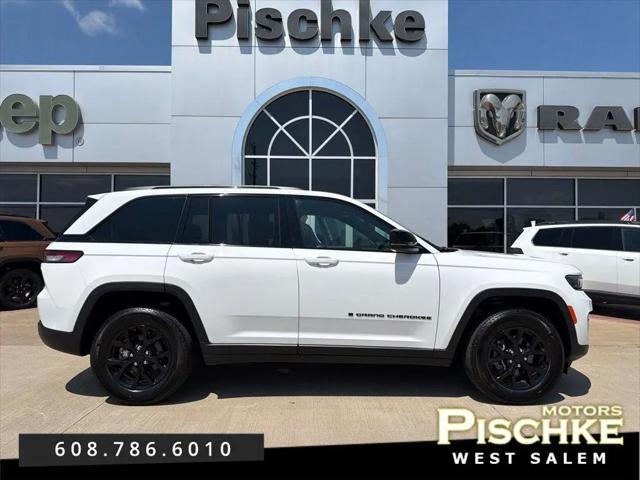 2025 Jeep Grand Cherokee Altitude 4x4 for sale in West Salem, WI