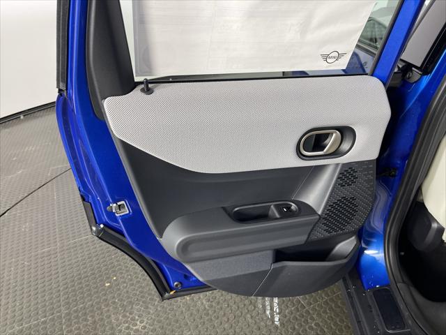 2027 MINI Cooper Hardtop Cooper