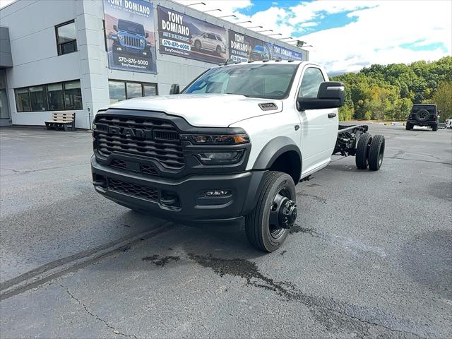 2027 RAM Ram 5500 Chassis Cab RAM 5500 TRADESMAN CHASSIS REGULAR CAB 4X4 120 CA