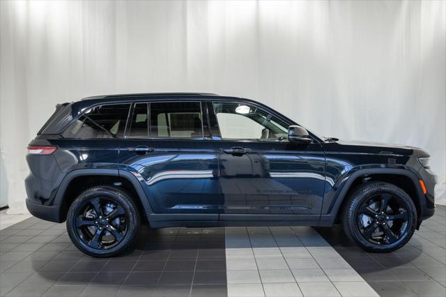 2024 Jeep Grand Cherokee Limited 4x4 2024 Jeep Grand Cherokee Limited 4x4