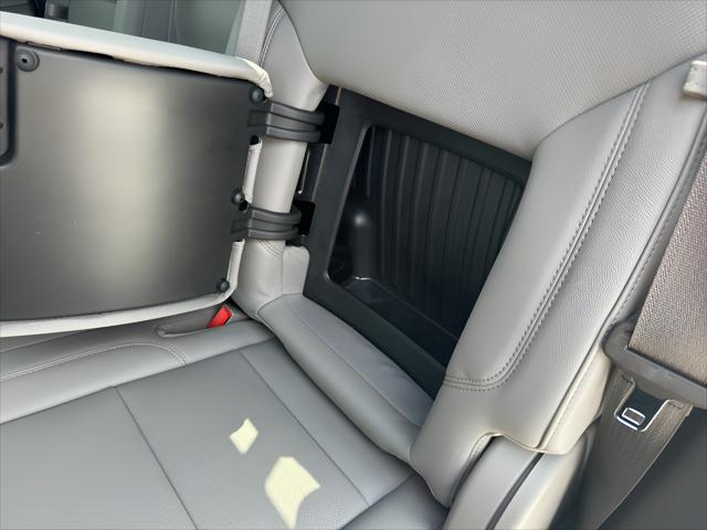 2023 GMC Sierra 1500 4WD Crew Cab Short Box SLT