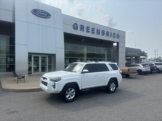 2022 Toyota 4Runner SR5 Premium 2022 Toyota 4Runner SR5 Premium