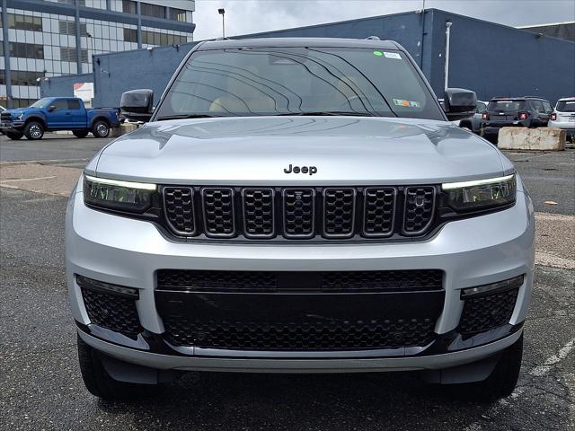 2023 Jeep Grand Cherokee L Summit Reserve 4x4 2023 Jeep Grand Cherokee L Summit Reserve 4x4