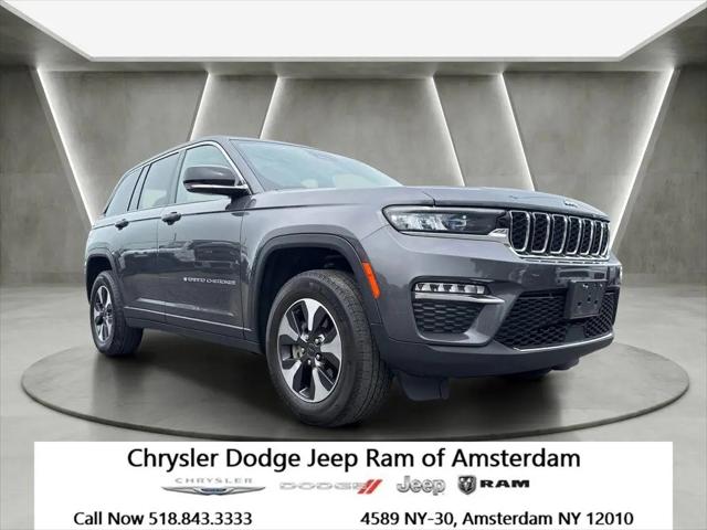 2023 Jeep Grand Cherokee Base for sale in Amsterdam, NY