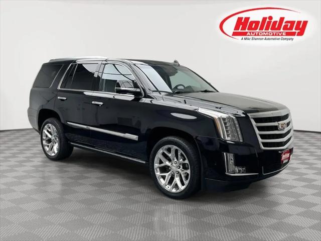 2017 Cadillac Escalade Premium Luxury for sale in Fond du Lac, WI