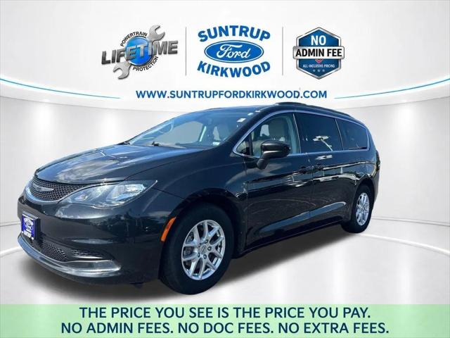 2021 Chrysler Voyager LXI for sale in Kirkwood, MO