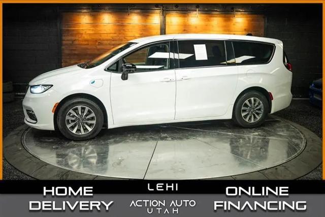 2024 Chrysler Pacifica Hybrid Select for sale in Lehi, UT