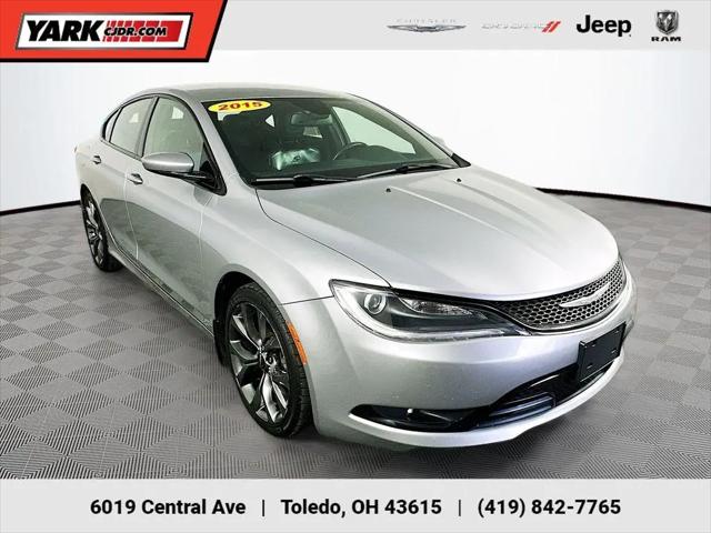 2015 Chrysler 200 S for sale in Toledo, OH