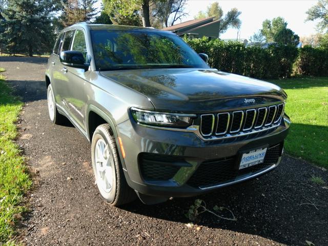 2026 Jeep Grand Cherokee GRAND CHEROKEE LAREDO X 4X4