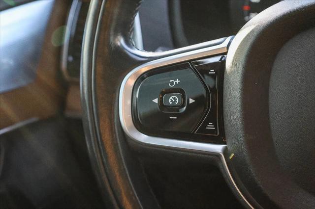 2017 Volvo XC90 T6 Inscription