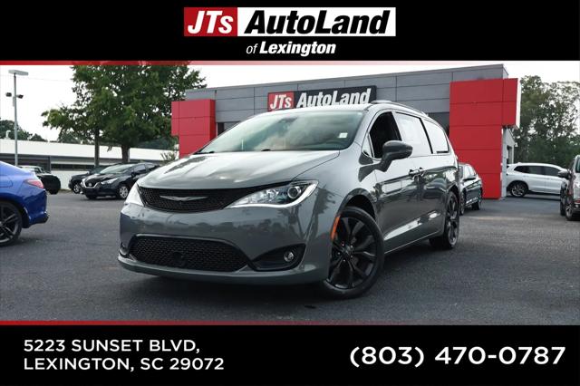 2020 Chrysler Pacifica Limited for sale in Lexington, SC