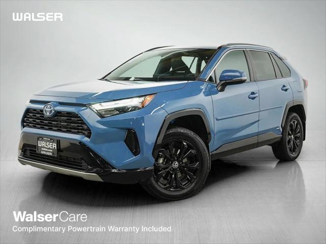 2022 Toyota RAV4 Hybrid SE for sale in Minnetonka, MN