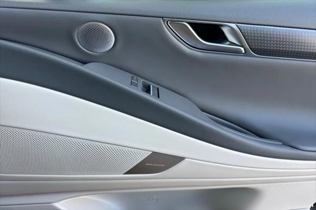 2027 Genesis G80 2.5T Sport Prestige