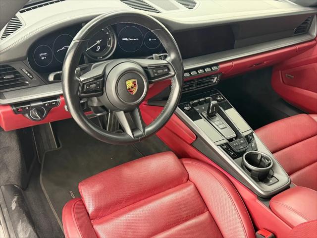 2021 Porsche 911 Carrera