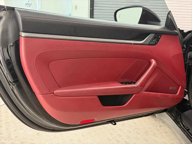 2021 Porsche 911 Carrera