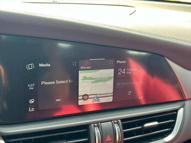 2025 Alfa Romeo Giulia AWD 2025 Alfa Romeo Giulia AWD
