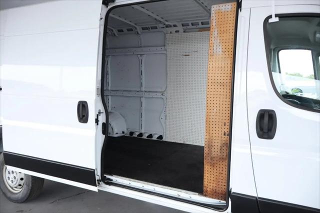 2017 Ram ProMaster 2500 Cargo Van High Roof 159 WB