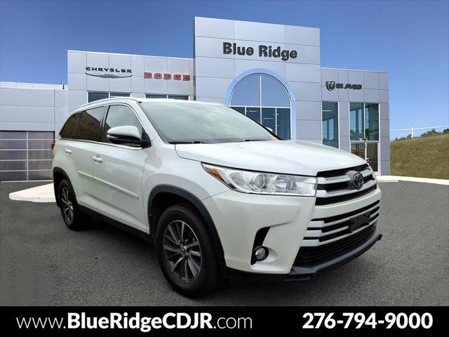 2019 Toyota Highlander XLE for sale in Lebanon, VA