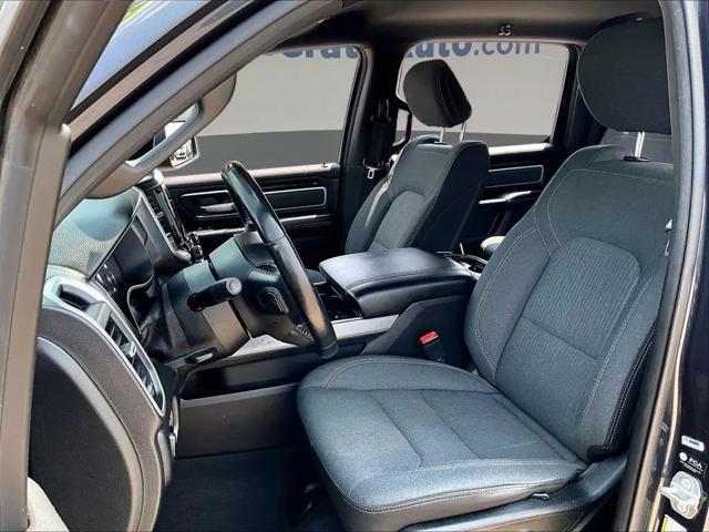 2021 Ram 1500 Big Horn Crew Cab 4x4 5'7" Box
