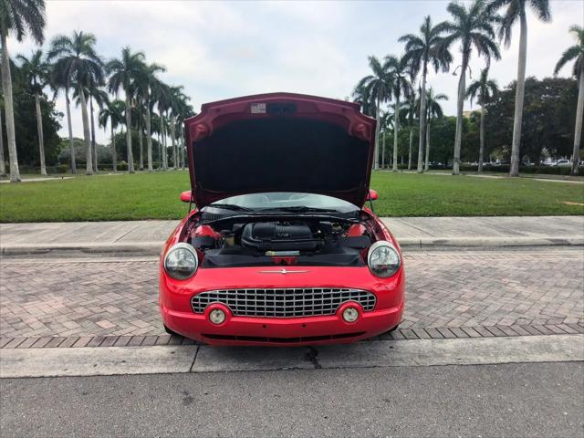2002 Ford Thunderbird Deluxe