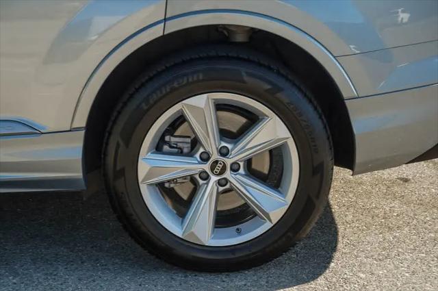 2024 Audi Q7 Premium Plus 45 TFSI quattro Tiptronic
