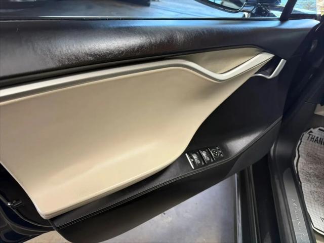 2017 Tesla Model S 75D