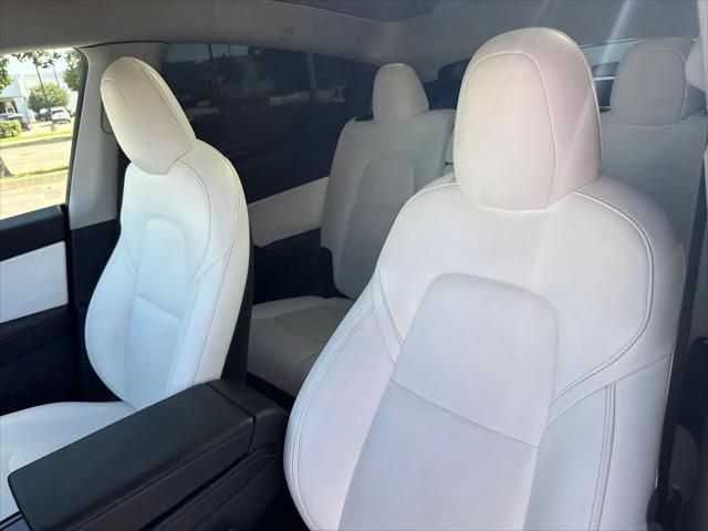 2021 Tesla Model Y Standard Range Rear-Wheel Drive