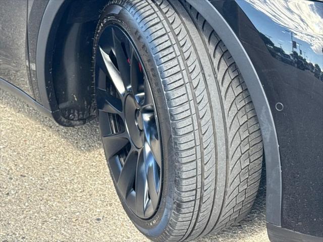 2021 Tesla Model Y Standard Range Rear-Wheel Drive