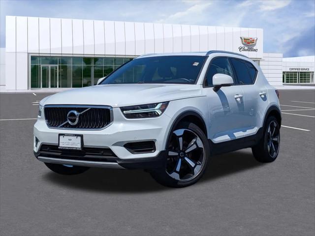 2020 Volvo XC40 T5 Momentum for sale in Northbrook, IL